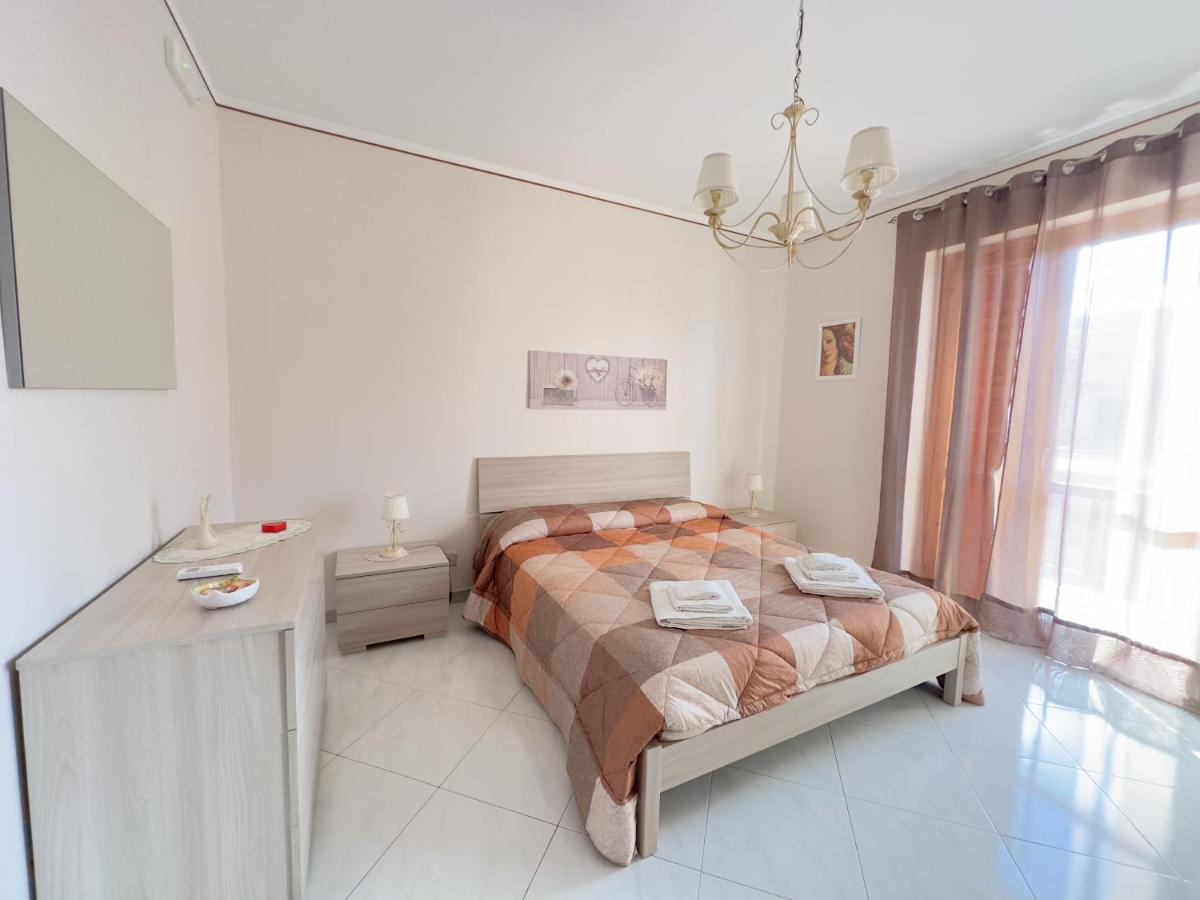La Pigna Delle Aci Apartment Acireale Extérieur photo